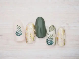 ネイル トップネイリスト Ribbon立川店のネイルデザイン