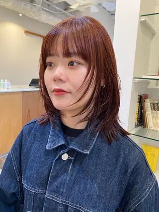 ミディアム カラー 永田 愛莉のヘアスタイル