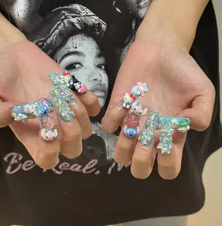 ネイル Trinity staffのネイルデザイン