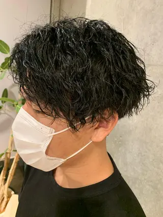 メンズ Produce with SALON VILLAGE所属・メッシュパーマ職人/ 窪田 優也/ツイスパのヘアスタイル