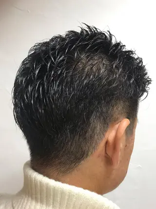 メンズ 本多結香/レイヤー /ハイライトカラーのヘアスタイル