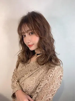 ミディアム カラー パーマ ヘアアレンジ _ WHITE三宮店のヘアスタイル