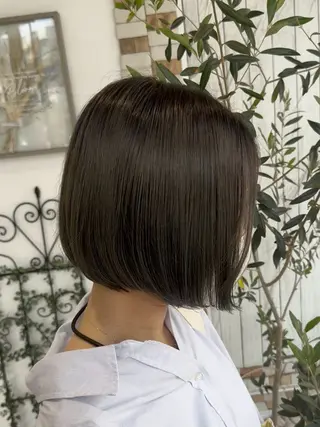 ミディアム ハイトーンカラー 髪質改善カラーノトのヘアスタイル