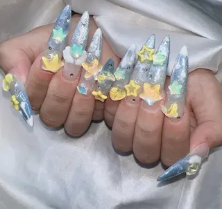 ネイル Lee Nailsのネイルデザイン