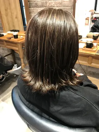 ミディアム 所渉/韓国レイヤー /ウルフカットのヘアスタイル