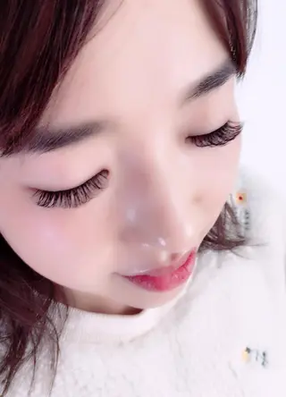 マツエク・マツパ CHERILU昭島店 スタイリストの眉毛・アイブロウイメージ