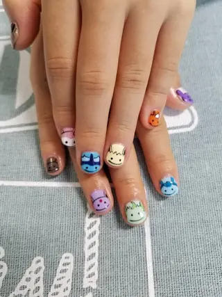 ネイル PURE NAIL所属・PURE NAILのネイルデザイン