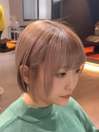 ショート B E C H I C O〔べち子〕のヘアスタイル