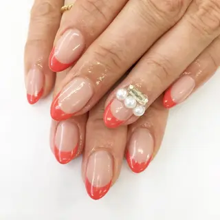 ネイル SHINE NAILのネイルデザイン