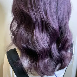 ミディアム カラー オリーブカラー 特化　　kaiのヘアスタイル