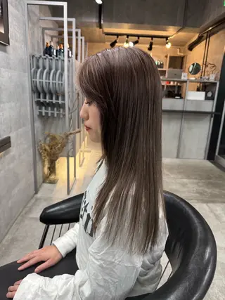 セミロング カラー 表参道/中明度カラー /レイヤー/Youのヘアスタイル