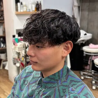 ミディアム パーマ メンズ homme, famille raugh【オム・ファミーユ・ラグ】所属・【メンズ特化】パーマ /マッシュ/ヨシダのヘアスタイル