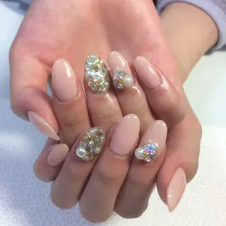 ネイル VIOLUS所属・VIOLUS 関目のネイルデザイン