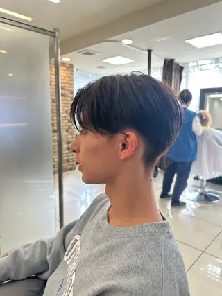 メンズ メンズ特化 センターパート特化のヘアスタイル