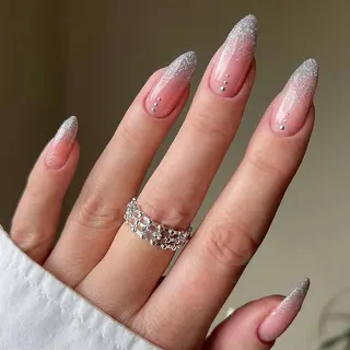 ネイル Glitter Nail所属・Glitter Nailのネイルデザイン
