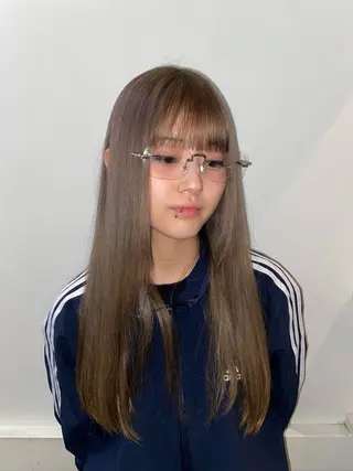 ロング カラー ソノダ リコのヘアスタイル