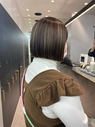 ショート カラー ボブ縮毛矯正 韓国レイヤーRINAのヘアスタイル