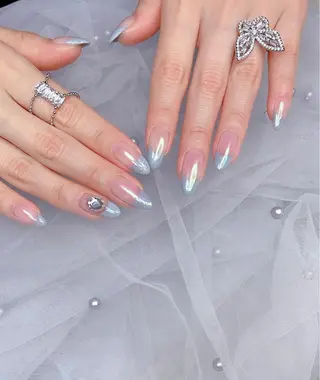 ミディアム めぐみのネイルサロン 惠のネイルデザイン