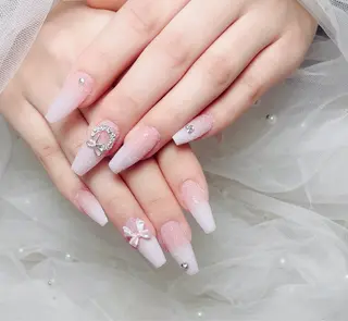 ネイル チョウ チョウのネイルデザイン