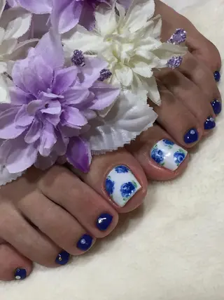 ネイル Sympa 𝓜iwako🐰ᩚのネイルデザイン