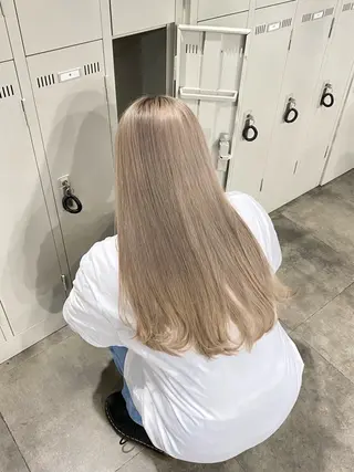 ロング IS所属・横浜美容室/透明感 カラー/レイヤーのヘアスタイル