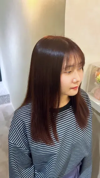 ミディアム カラー SIGMA LATTE所属・光岡 光のヘアスタイル