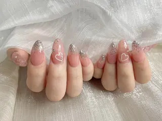 ミディアム 501 nail所属・501 nailのネイルデザイン