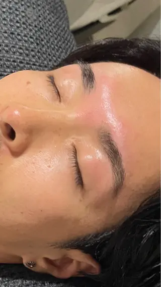 アイブロウ ARISA︎ ハイトーン/メンズCのヘアスタイル