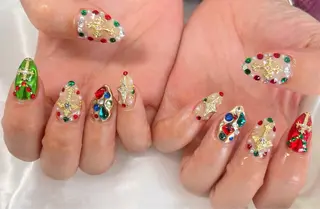 ネイル celica所属・松田 由真のネイルデザイン