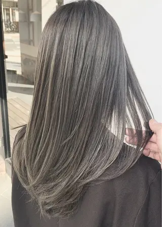 セミロング hoNua. 栄/透明感カラーのヘアスタイル