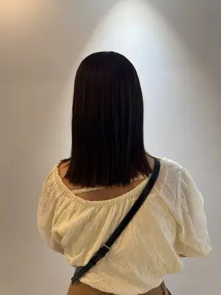 セミロング 透明感カラー 🤍のヘアスタイル