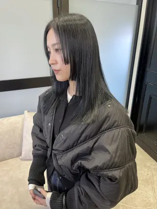 ロング MATTY azusaのヘアスタイル