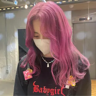 セミロング カラー 艶ハイトーン👑♡ NATSUKIのヘアスタイル