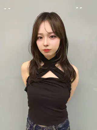 セミロング MASHU韓国ヘア/ レイヤー/透明感カラのヘアスタイル