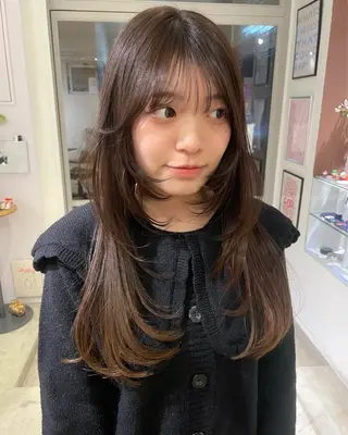 ロング カラー sachi / tsunaguのヘアスタイル