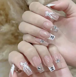 ネイル Queen’s 歌舞伎町店のネイルデザイン