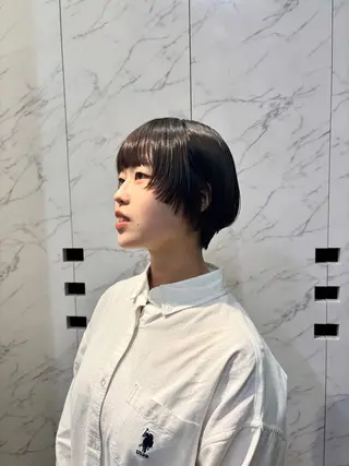 ショート miu /透明感カラーのヘアスタイル