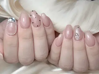 ネイル る りのネイルデザイン