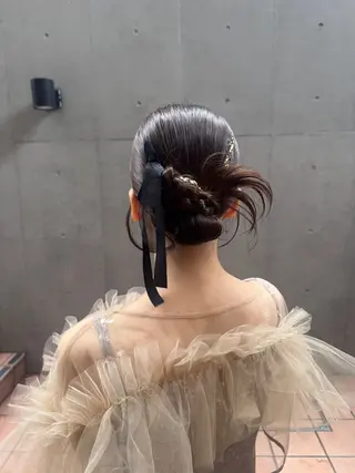 セミロング ヘアアレンジ 🎗️【ヘアセット 美眉】吉川玲🎗️のヘアスタイル