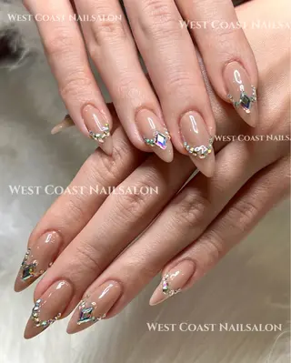 ネイル リボン、ガーリー パーツ放題専門店のネイルデザイン