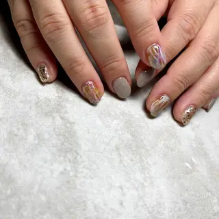 ネイル Laki nailのネイルデザイン