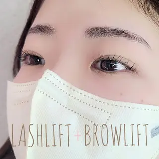 アイブロウ Rocher 【ロシェ】のマツエク・マツパデザイン