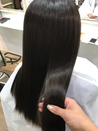 ロング レイヤー/顔周り /AKARIのヘアスタイル