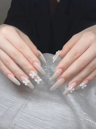 ネイル Lee Ainのネイルデザイン