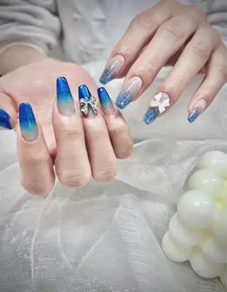 ネイル Lunailsalon所属・Lu nailsalonのネイルデザイン