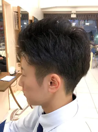 ショート メンズ 保住 亮太のヘアスタイル