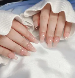 ネイル ちゅるんネイル🪄 耳ツボジュエリー🔗のネイルデザイン