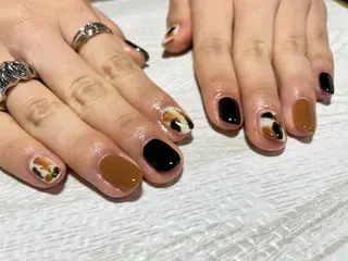 ネイル Ulu  Nail 🌱MOMOKAのネイルデザイン
