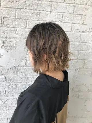 ミディアム 美髪・髪質改善🌟 山口博史のヘアスタイル