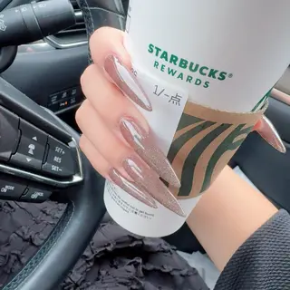 ネイル Nailsalon Lightsのネイルデザイン